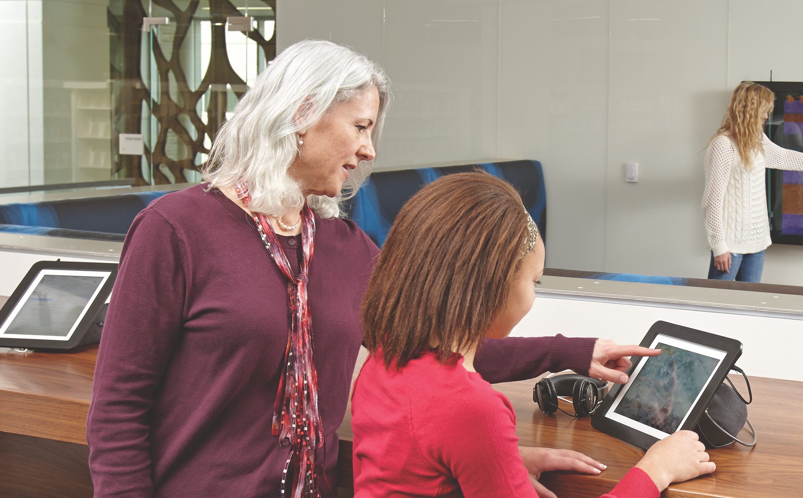 Demco Software Shares Results of Reading Recommendations Survey